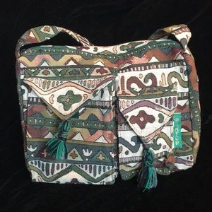Anter purse made in Israel 9 x 12 x 5 shoulder 39
